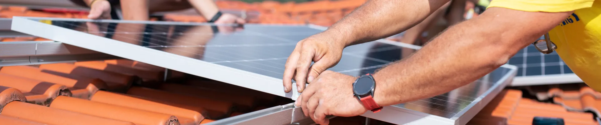 Installazione di un impianto fotovoltaico M&M su tetto